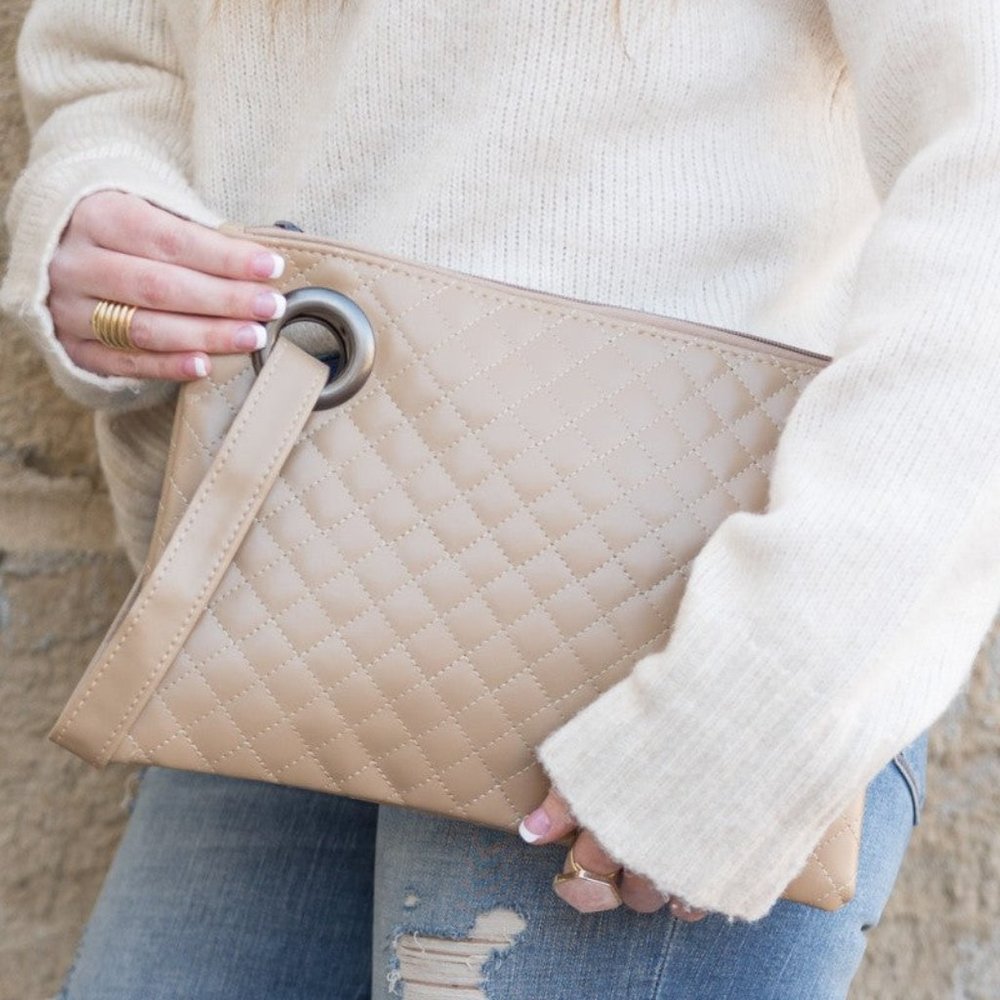 EVERYDAY CLUTCH - QUILTED